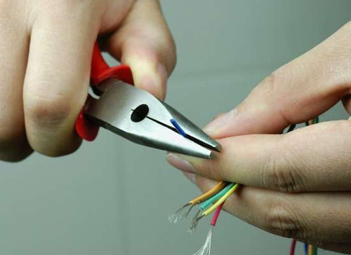 Five Common Electrical Mistakes Homeowners Make
